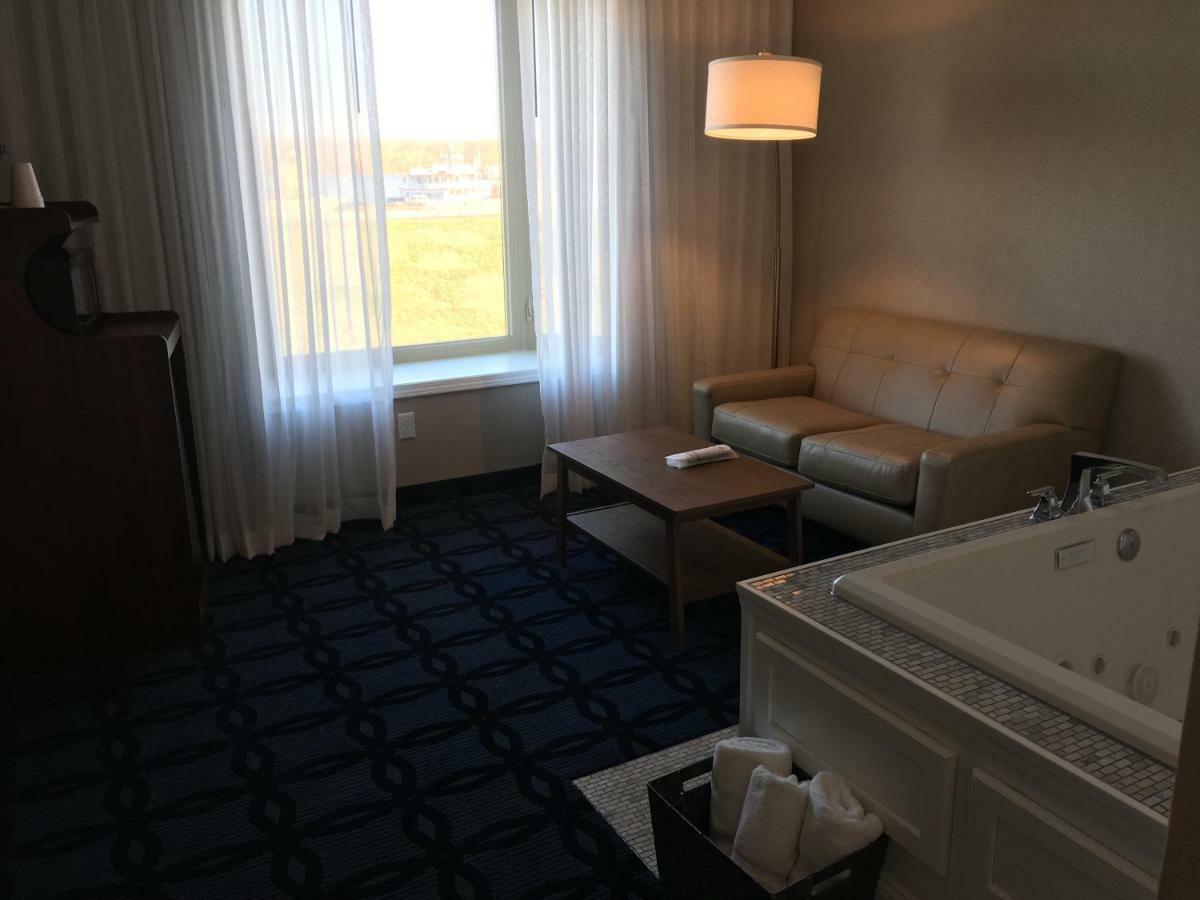 Riverside Inn ハンニバル エクステリア 写真