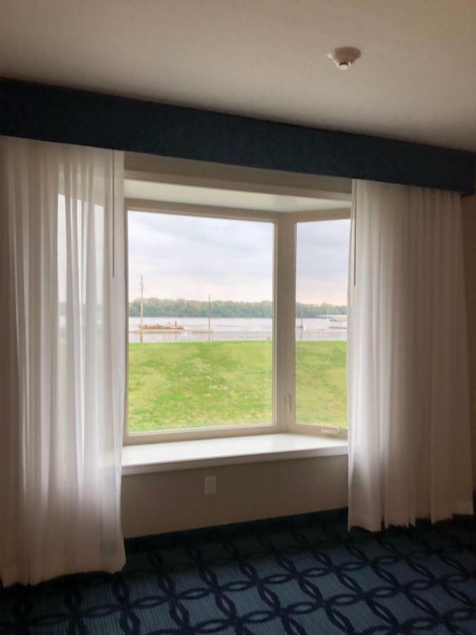 Riverside Inn ハンニバル エクステリア 写真