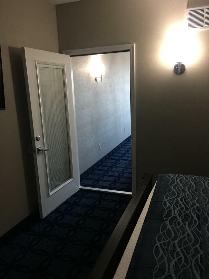 Riverside Inn ハンニバル エクステリア 写真