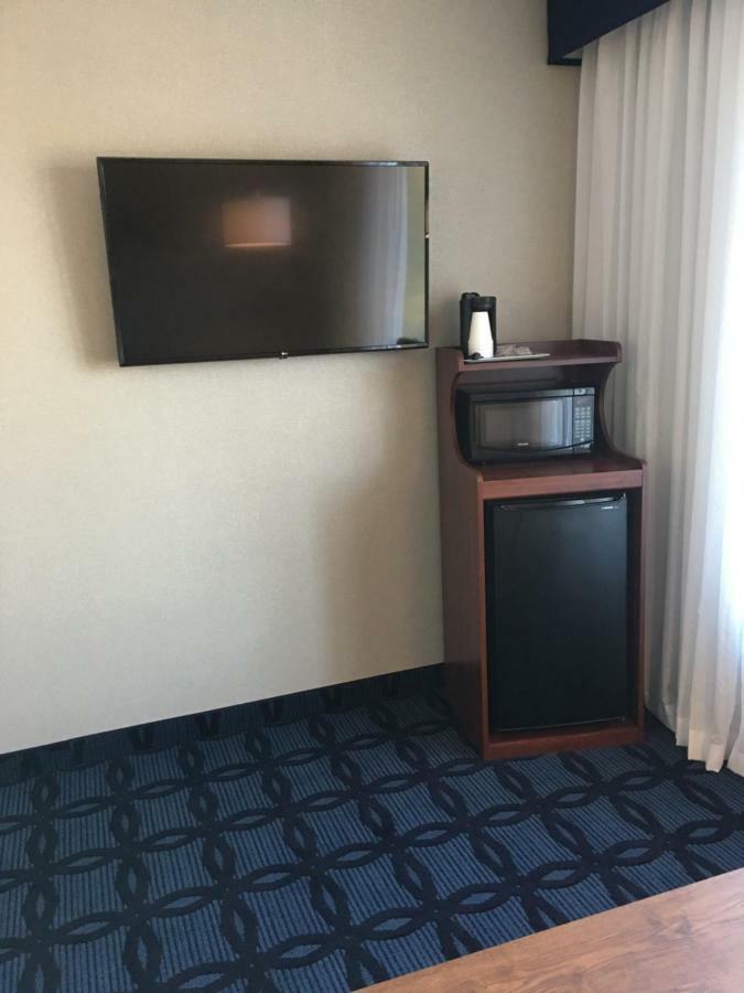 Riverside Inn ハンニバル エクステリア 写真